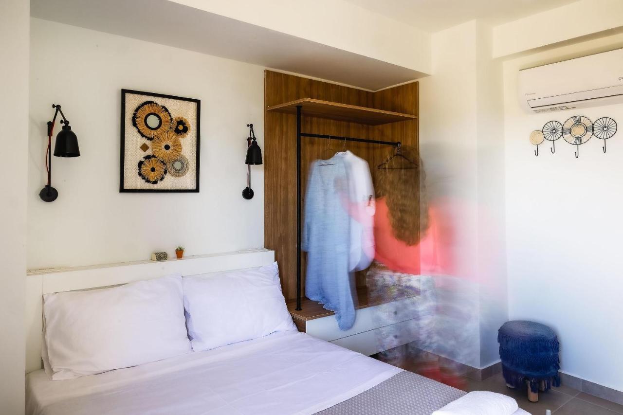 Kipos Suites & Apartments (Adults Only) ゲンナジー エクステリア 写真